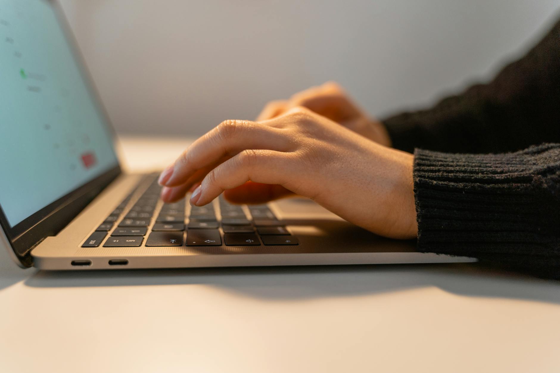 Extract Contacts: Simplify and Automate Contact Management